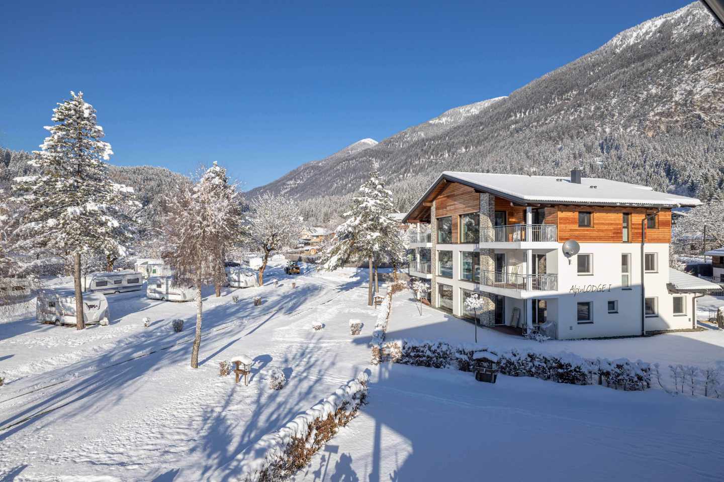 Europarcs Alpin Lodge Außenansicht