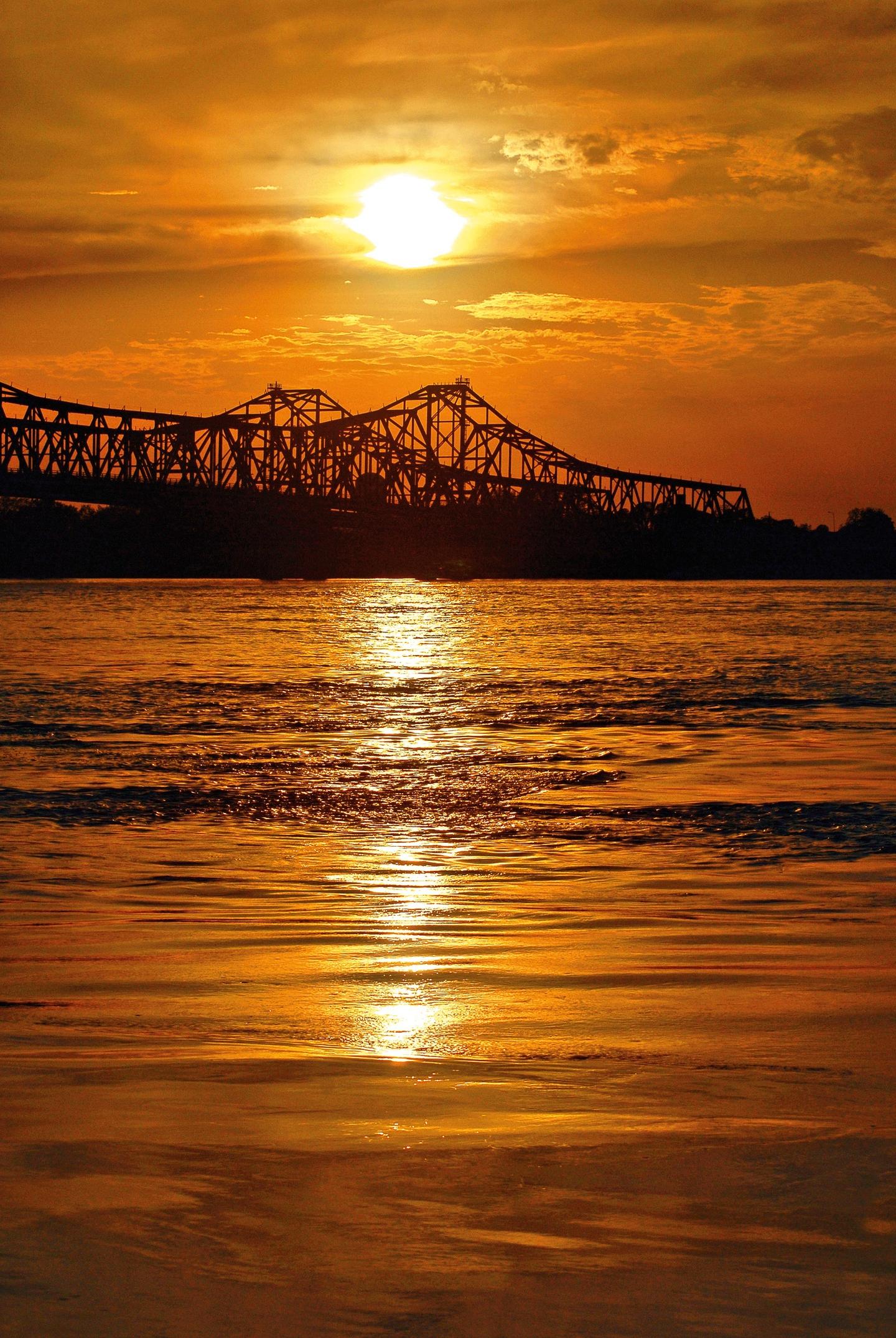 usa-mississippi-natchez-bruecke-sonnenuntergang-p-U50425.jpg