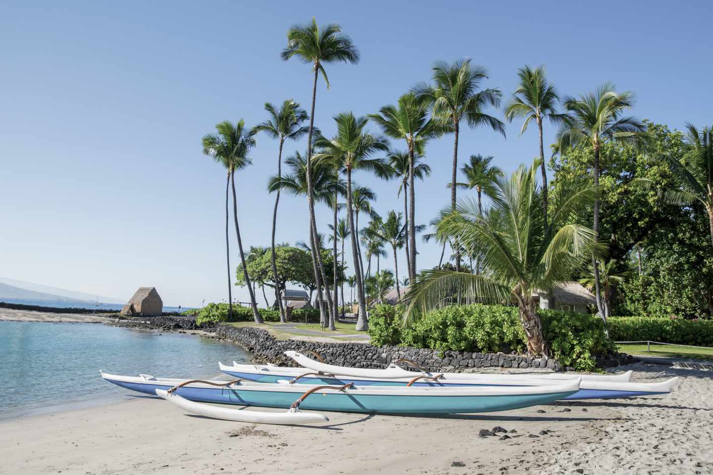 hawaii-kailua-kona-kamakahonu-beach-kanu-g-1222627817_bearbeitet.jpg