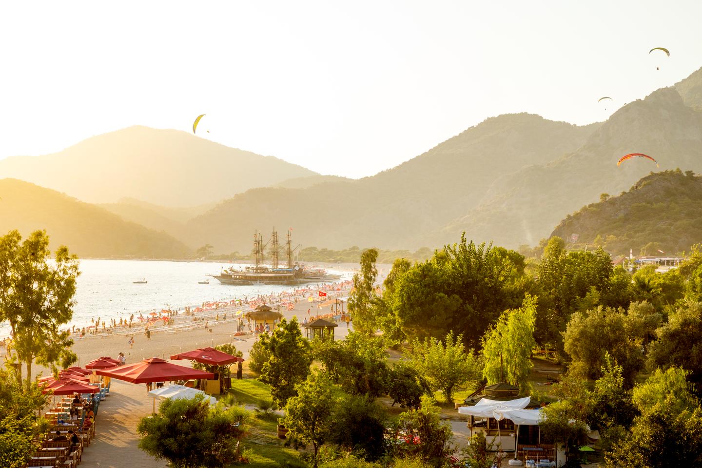 blt2db45d08e7c2095c-tuerkei-oludeniz-strand-g-842897414.jpg tuerkei-oludeniz-strand-g-842897414.jpg