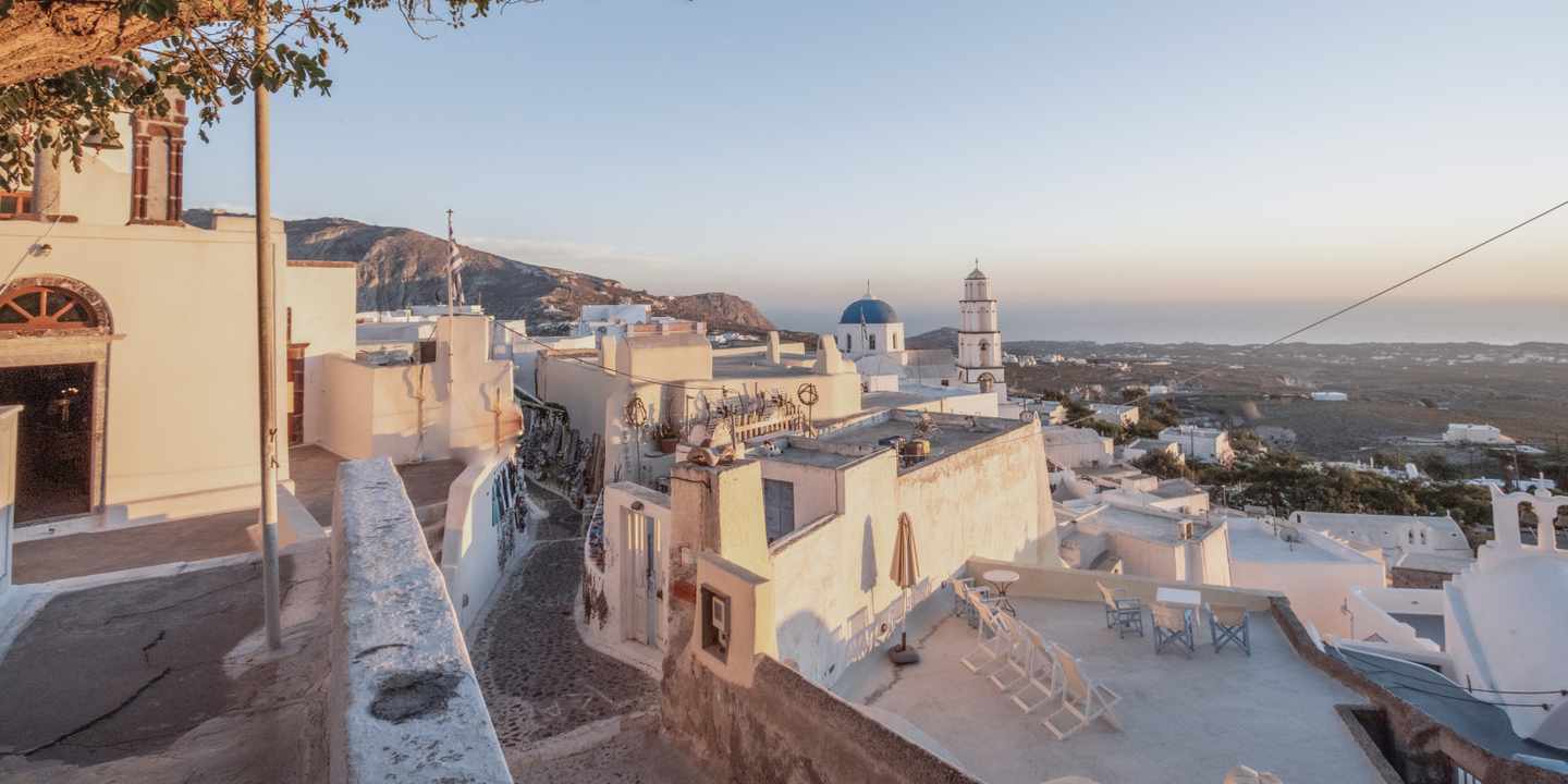griechenland-santorini-pyrgos-g-1383536628.jpg