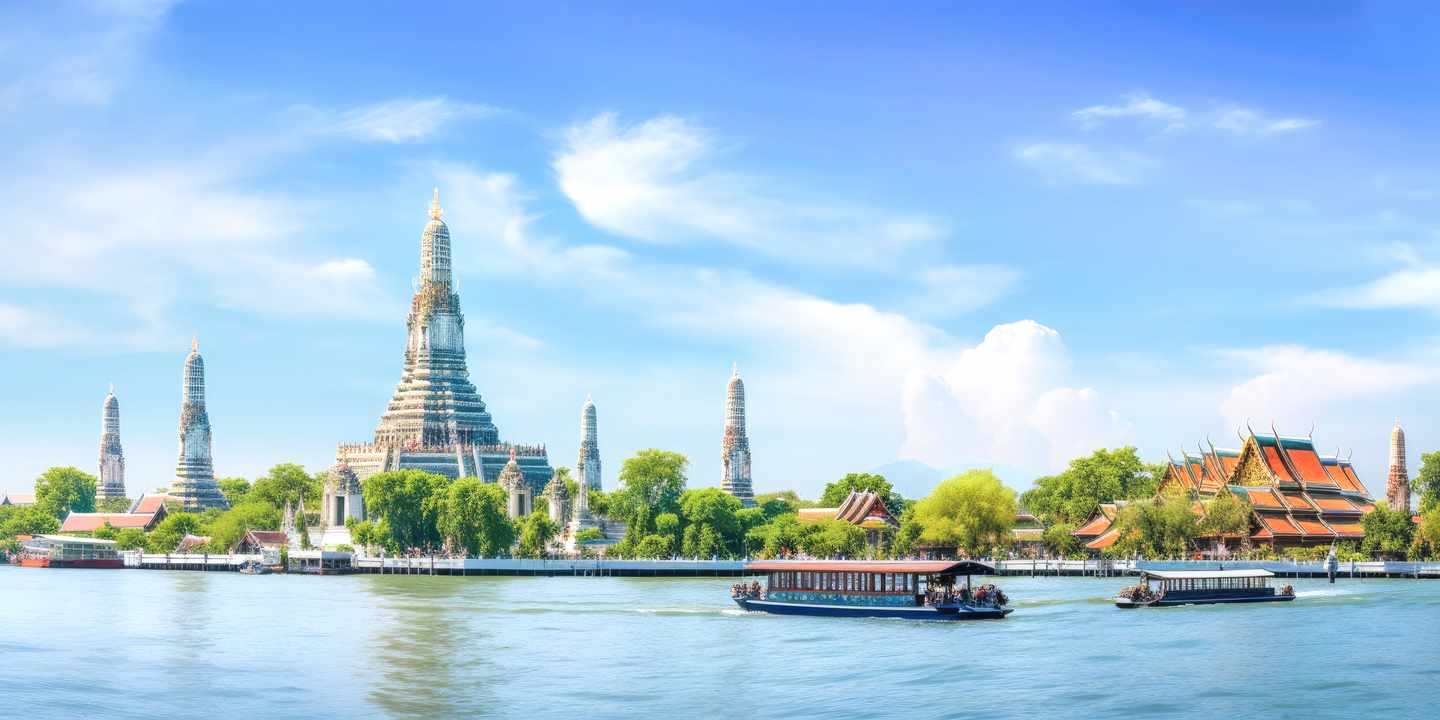 thailand-bangkok-wat-arun-flussblick-a-808679692.jpg