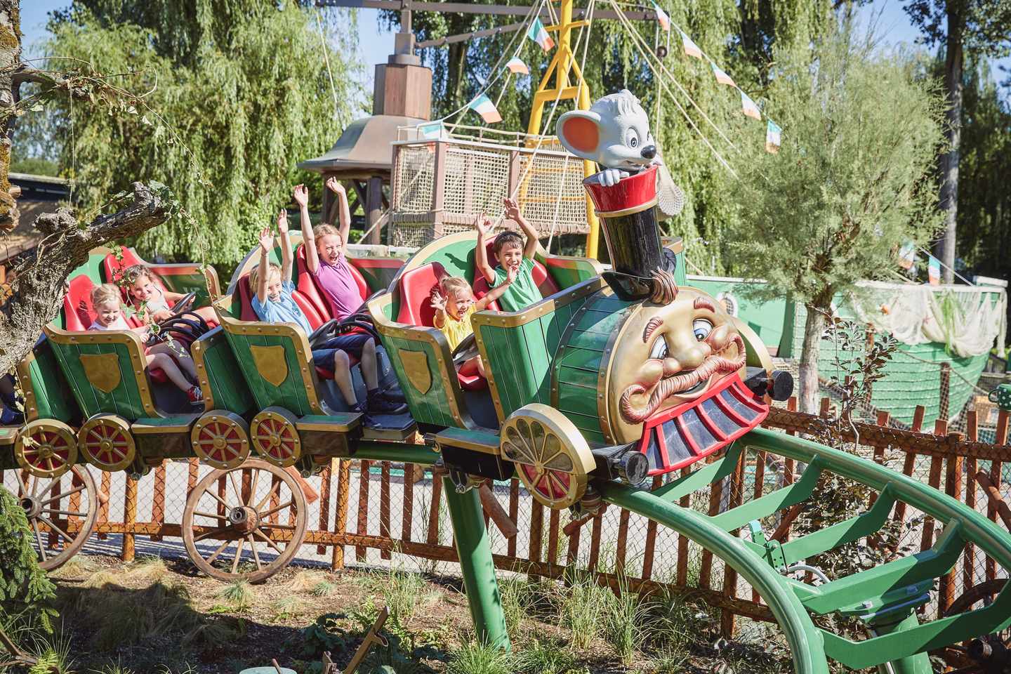 deutschland-baden-württemberg-rust-pa-europa-park-baa-express-01.jpeg