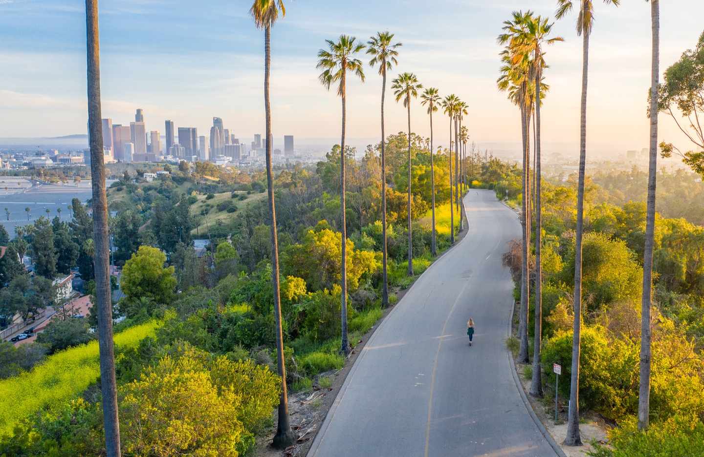 usa-los-angeles-strasse-g-1143355576.jpg