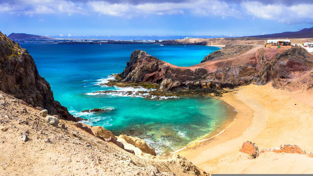 lanzarote-papagayo-strand-t-664793364.jpg