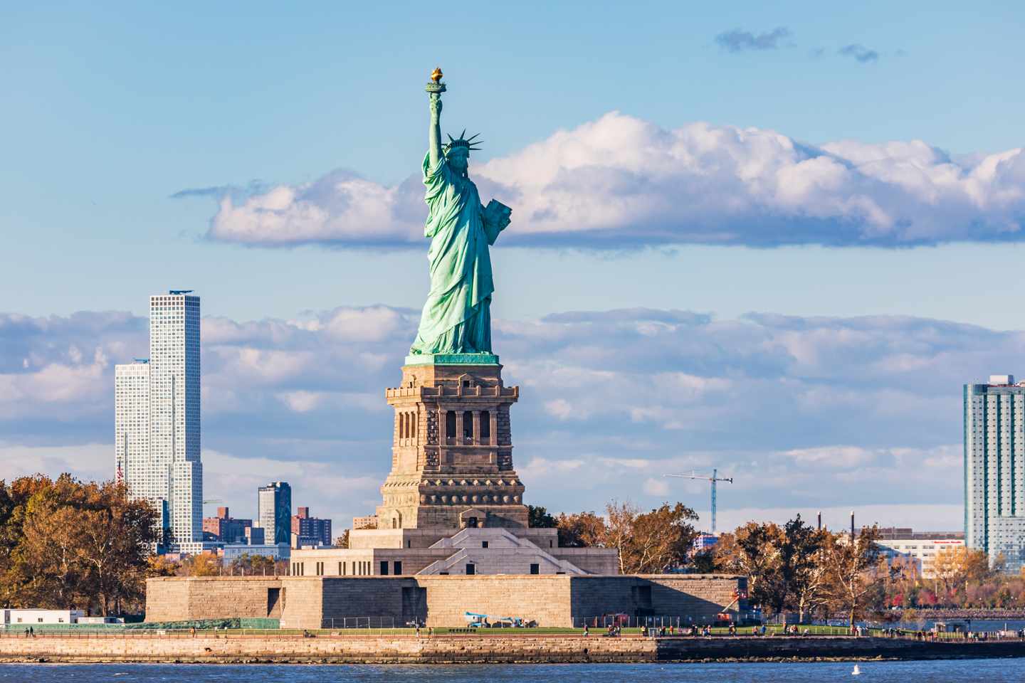 usa-new-york-freiheitsstatue-g-1365467747.jpg