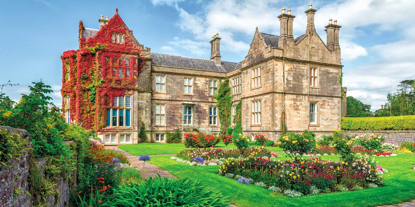 Gepflegte Herrenhäuser waren auf der Rundreise durch Irland