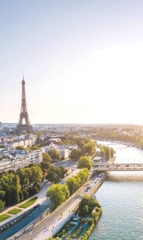 Städtereisen Städtereisen: Eiffelturm in Paris
