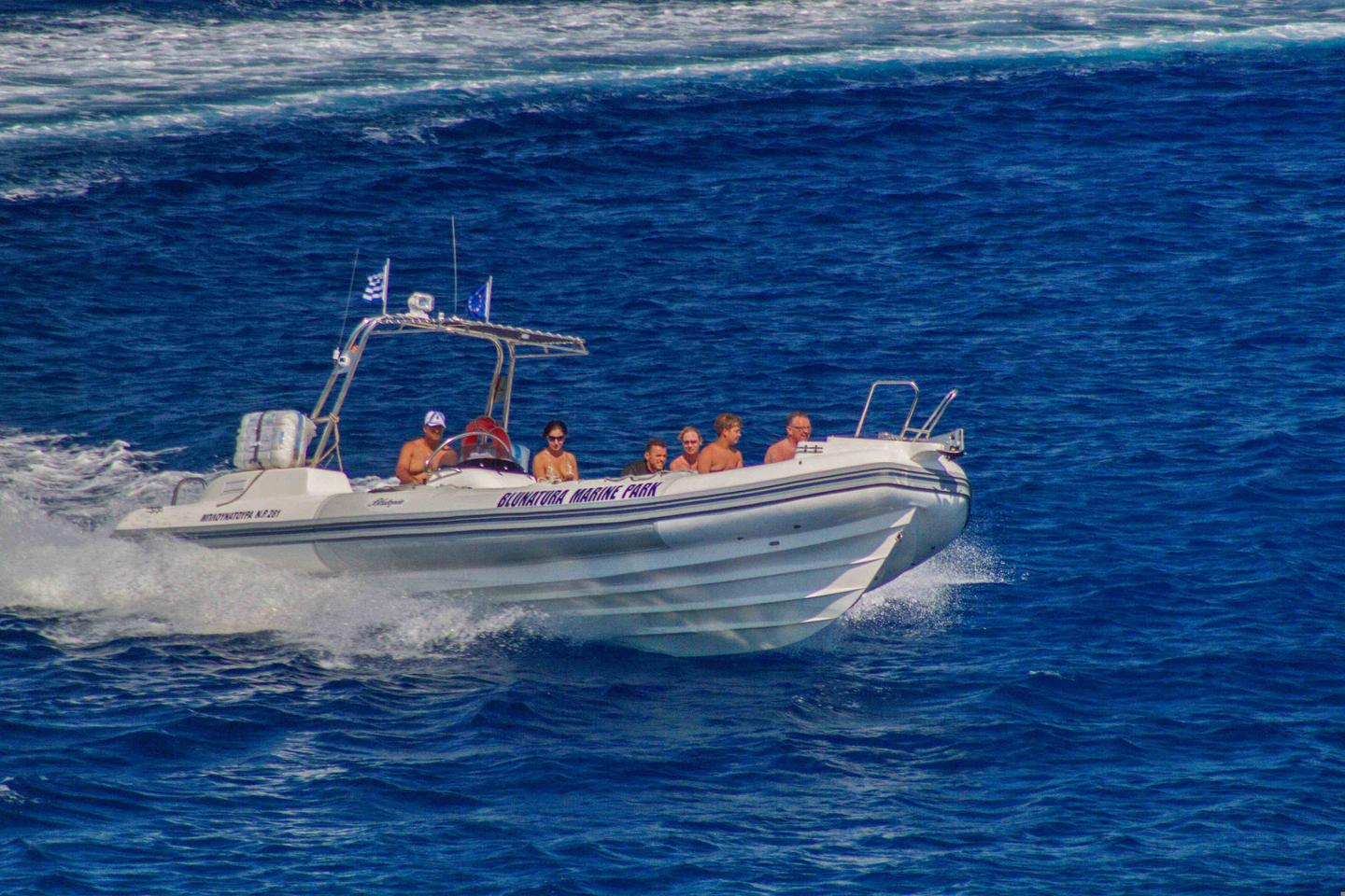savas-hatzinikolaou-blutopia-boot.jpg