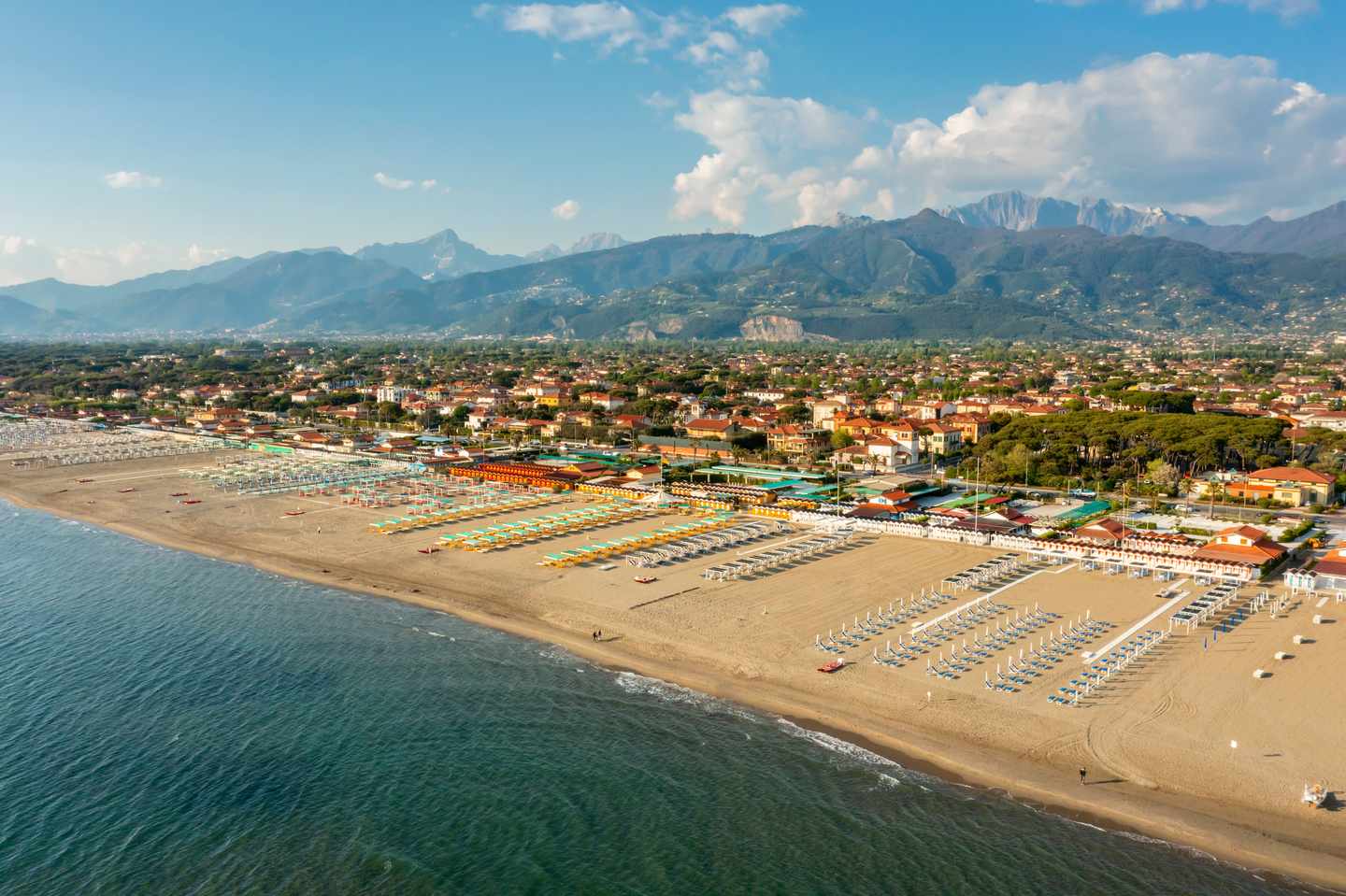 Italien-Toskana-Forte-dei-Marmi-Strandaufnahme-g-1399340094.jpg