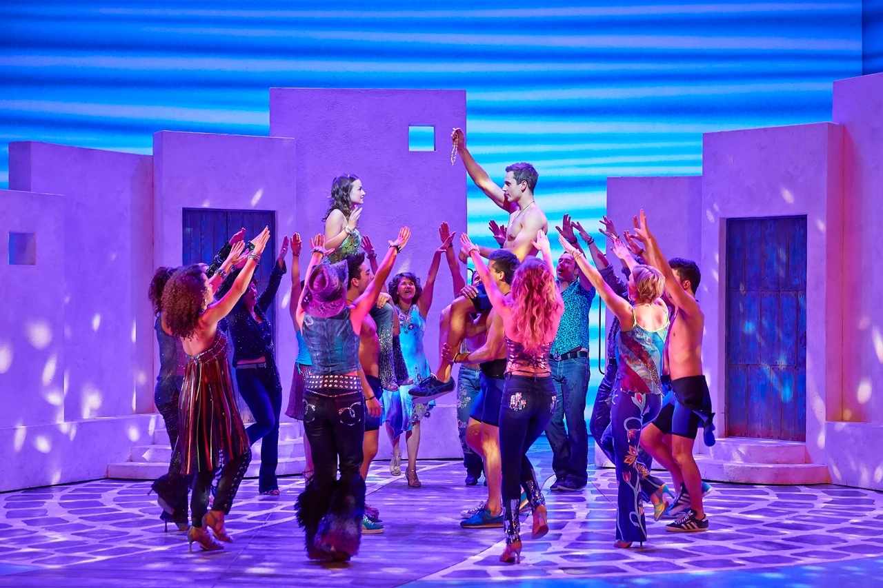 musical-mamma-mia-paar-f.jpg
