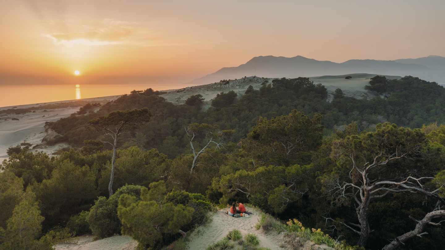 tuerkei-fethiye-duenenwald-paar-sonnenuntergang-g-1403058963.jpg