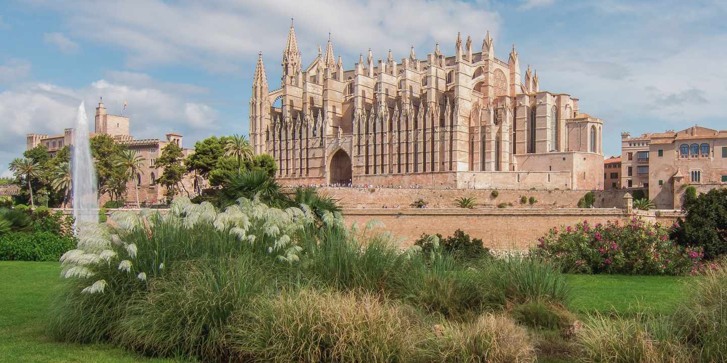 spanien-mallorca-palma-la-seu-g-1483364704.jpg