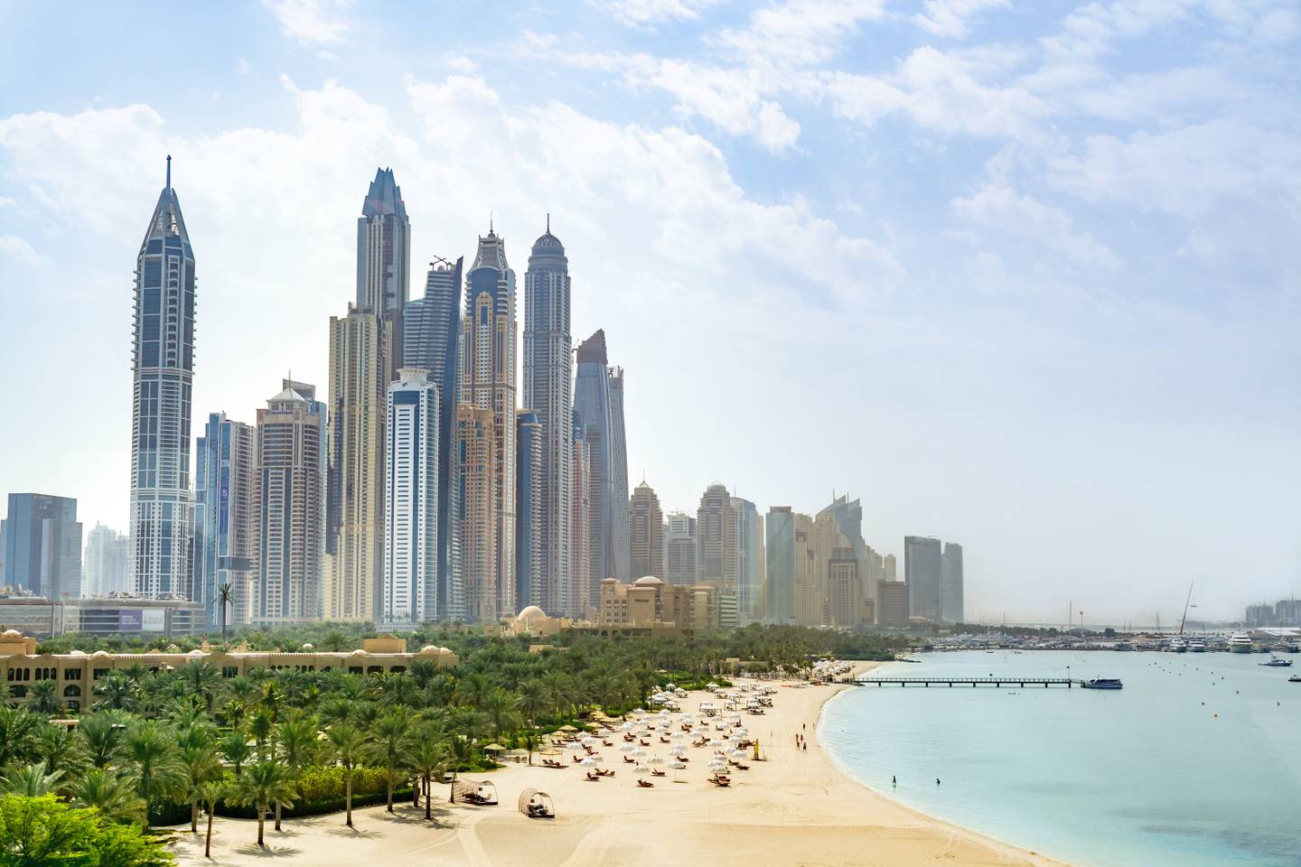 blt02c88fae88f4218d-vae-dubai-marina-gebaeude-vor-dem-strand-g-680475652.jpg vae-dubai-marina-gebaeude-vor-dem-strand-g-680475652.jpg