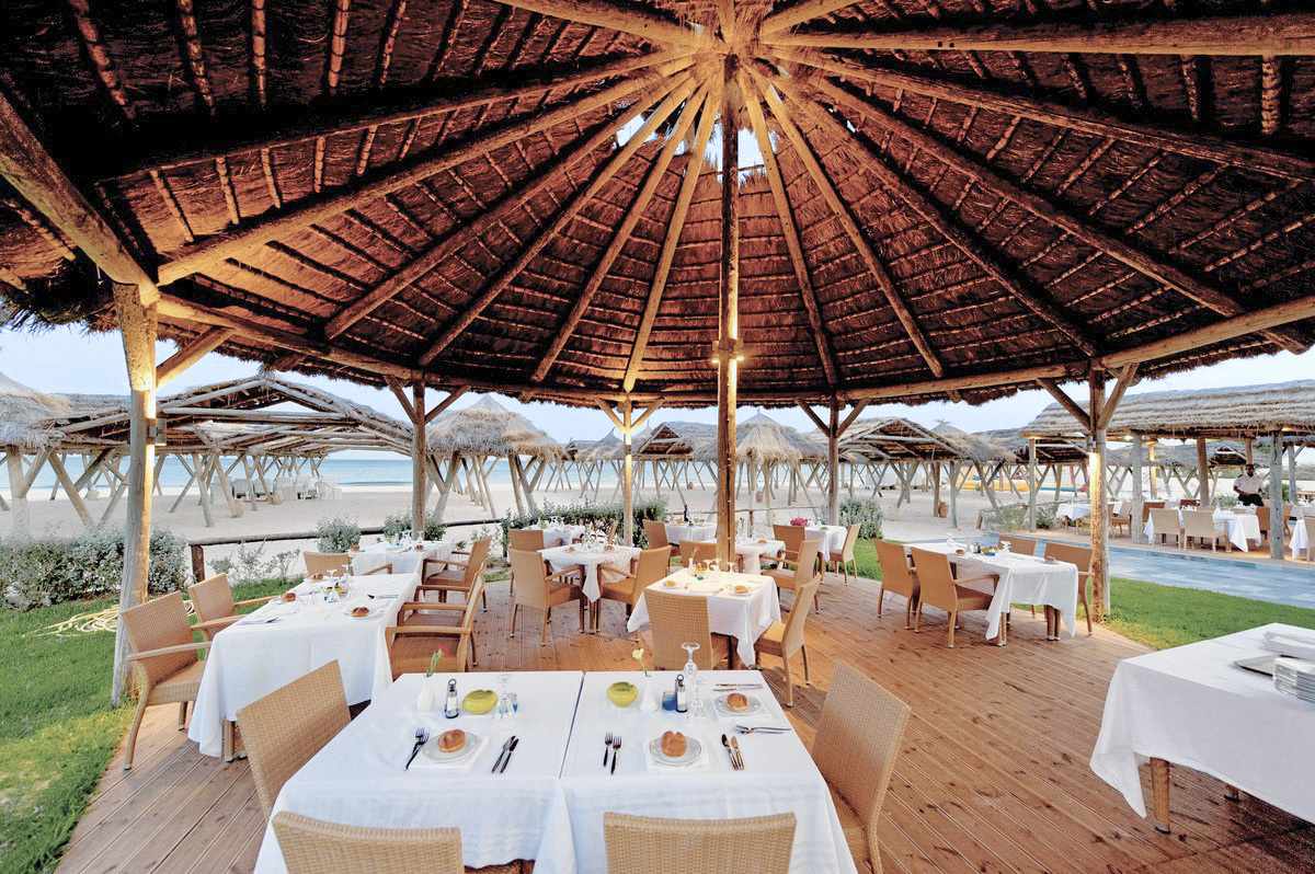 blta9c5207f31688a47-les-orangers-beach-resort-DER_ATC_MIR10001B_S22_17.jpg Restaurant des Les Orangers Beach Resort, Tunesien