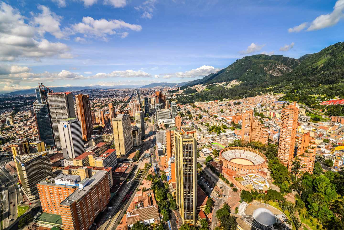 kolumbien-bogota-panorama-klein-g-1133598728.jpg