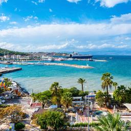 Hotels in Izmir