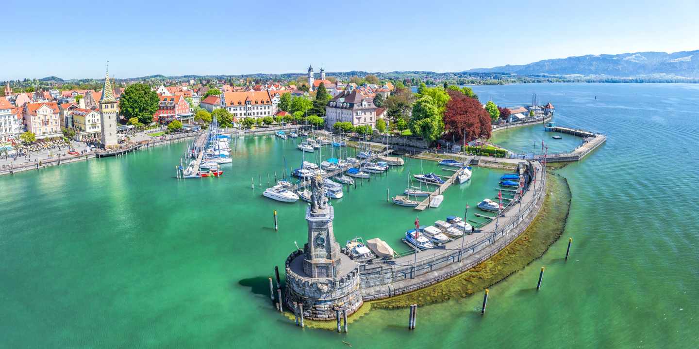 bodensee-lindau-hafen-klein-g-690883192.jpg
