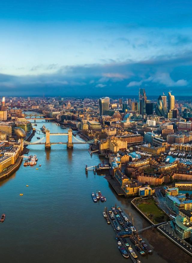 london-skyline-g-1028621910.jpg