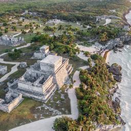 mexiko-yucatan-tulum-ruinen-el-castillo-g-1196943103.jpg