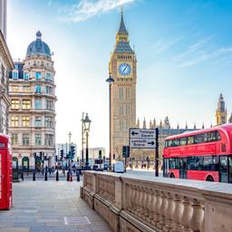 grossbritannien-england-london-rotetelefonzelle-doppeldeckerbus-g-2194509213.jpg