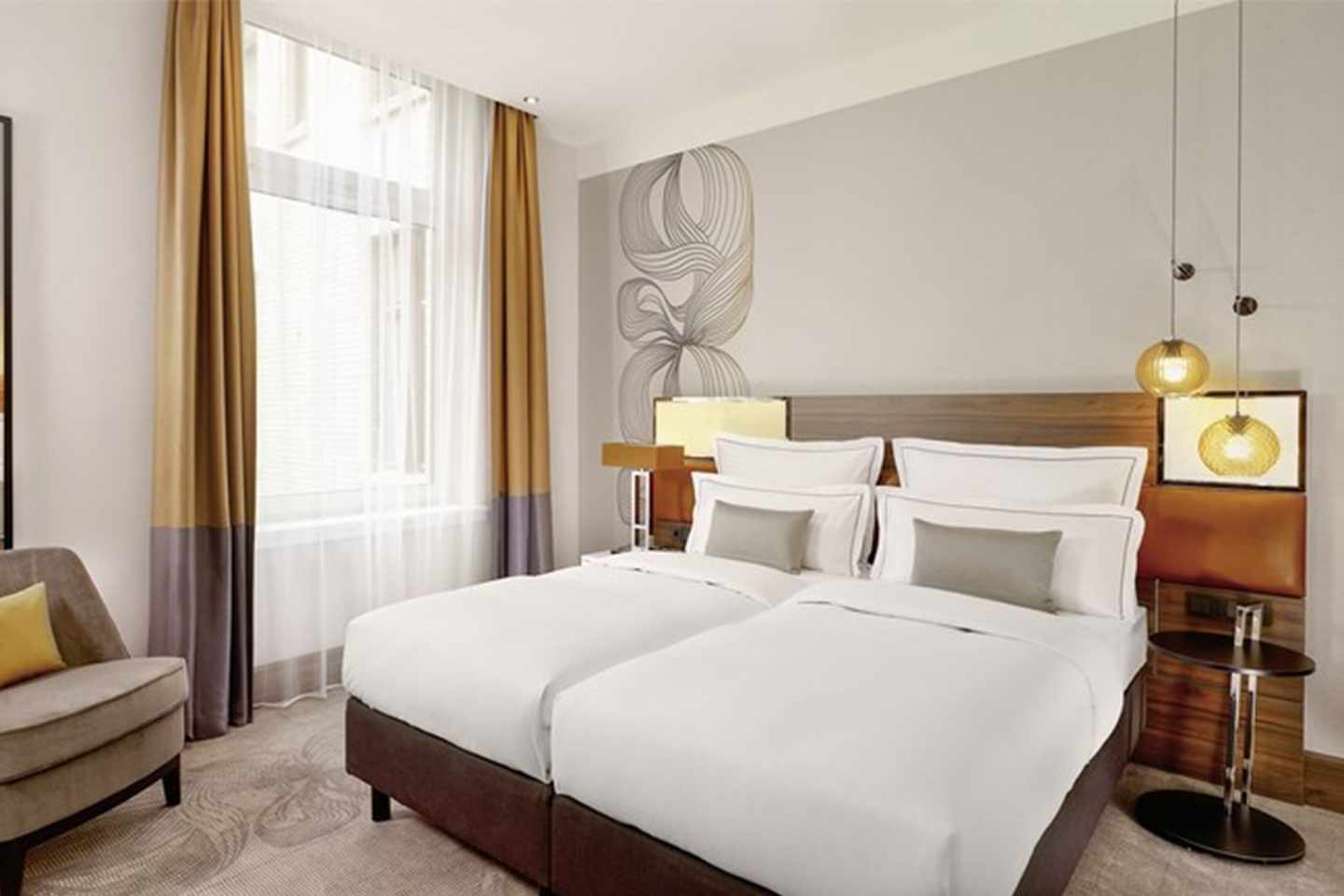 blt7591b4ad0ed45978-deutschland-hamburg-reichshof-3-DER-HAM02037.jpg Außergewöhnliche Hotels Deutschland: Zimmerbeispiel Reichshof Hamburg