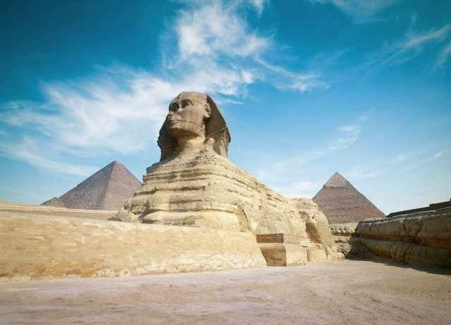 blt5f7cbe8c54335011-Mittel__Sphynx-Pyramiden_.jpeg Ägypten Urlaub: Sphynx