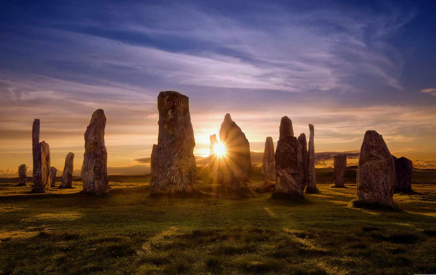 großbritannien-schottland-callanish-stones-klein-g-524906884.jpg