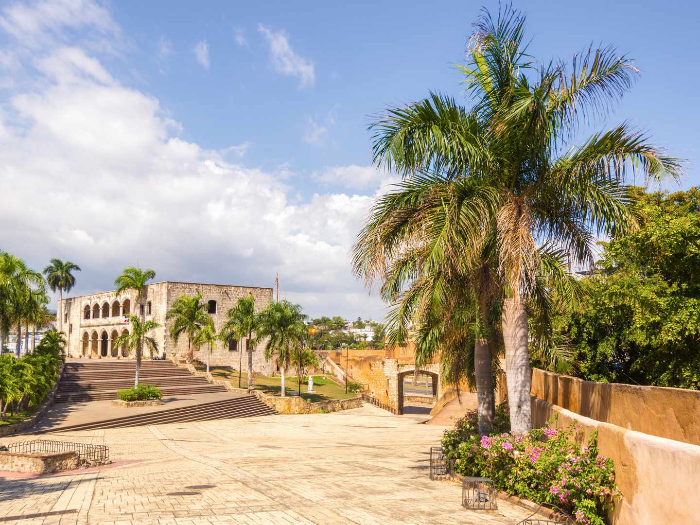 karibik-dominikanische-republik-santo-domingo-g-582273998-2.jpg