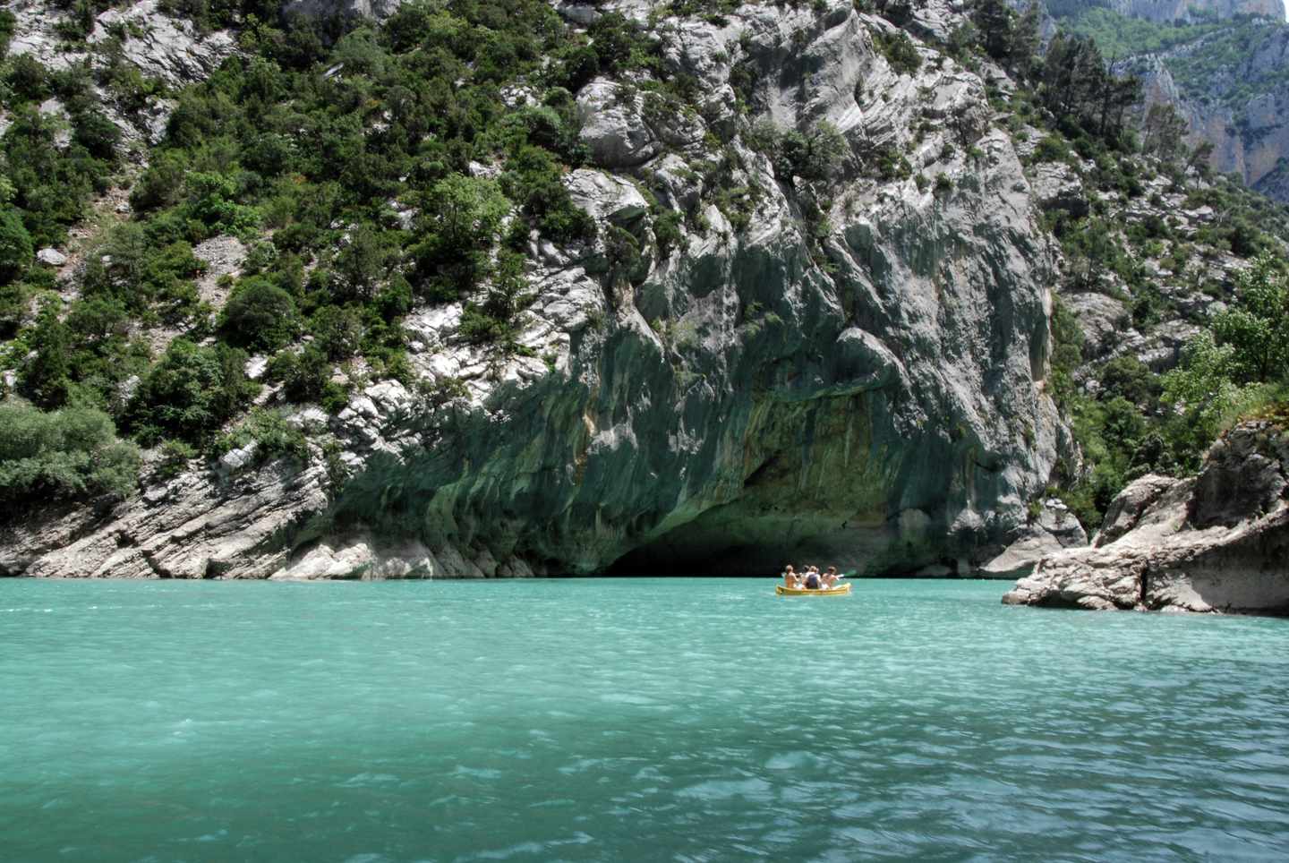 frankreich-provence-verdon-schlucht-paddeln-familie-g-1668491121.jpg