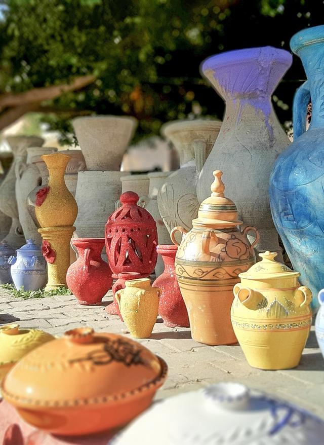 Tunesien Märkte tunesien-markt-keramik-g-1420192355.jpg