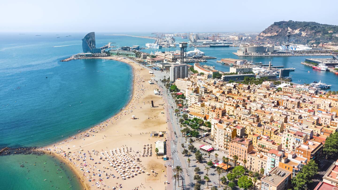 bltd23607b2397f3d22-spanien-barcelona-luftaufnahme-strand-la-barceloneta-g-1468554098.jpg spanien-barcelona-luftaufnahme-strand-la-barceloneta-g-1468554098.jpg
