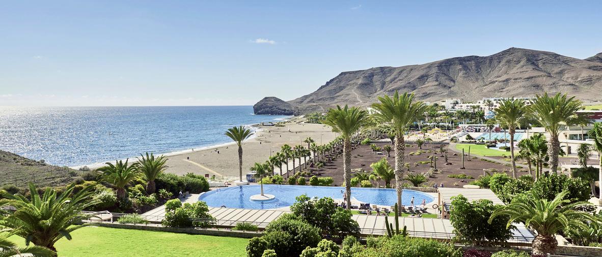 bltafc63407e66a7508-spanien-kanaren-hotel-mit-pool-am-meer-DER1302054_web-kv.jpg spanien-kanaren-hotel-mit-pool-am-meer-DER1302054_web-kv.jpg