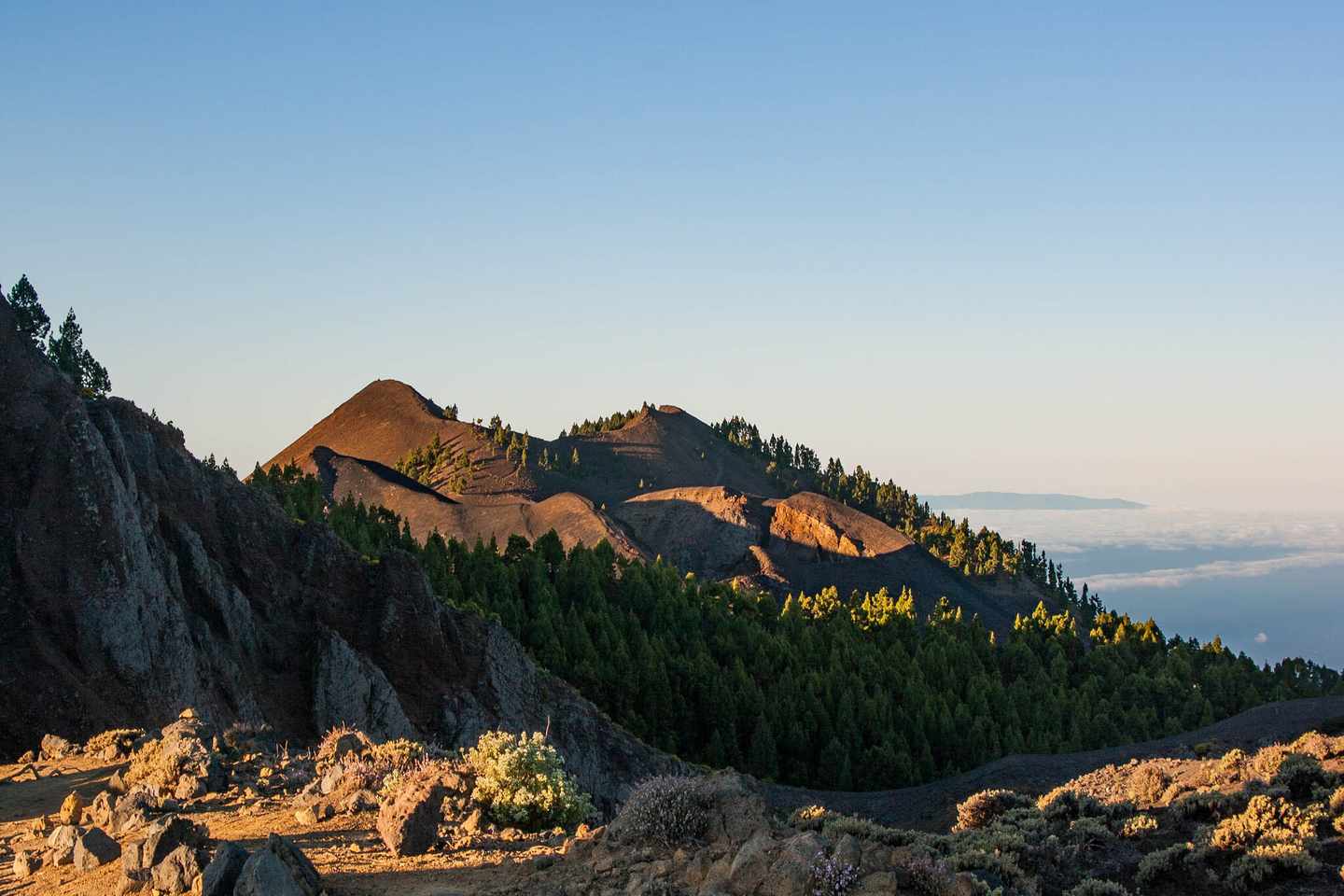 spanien-la-palma-parque-natural-de-cumbre-vieja-ruta-de-los_-volcanes-vulkanlandschaft-g-1327260941.jpg