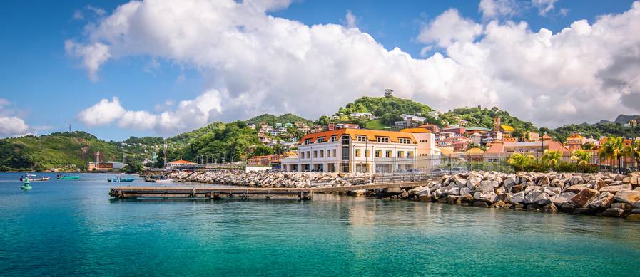 grenada-panorama-hafen-steg-meer-g-1128959381.jpg