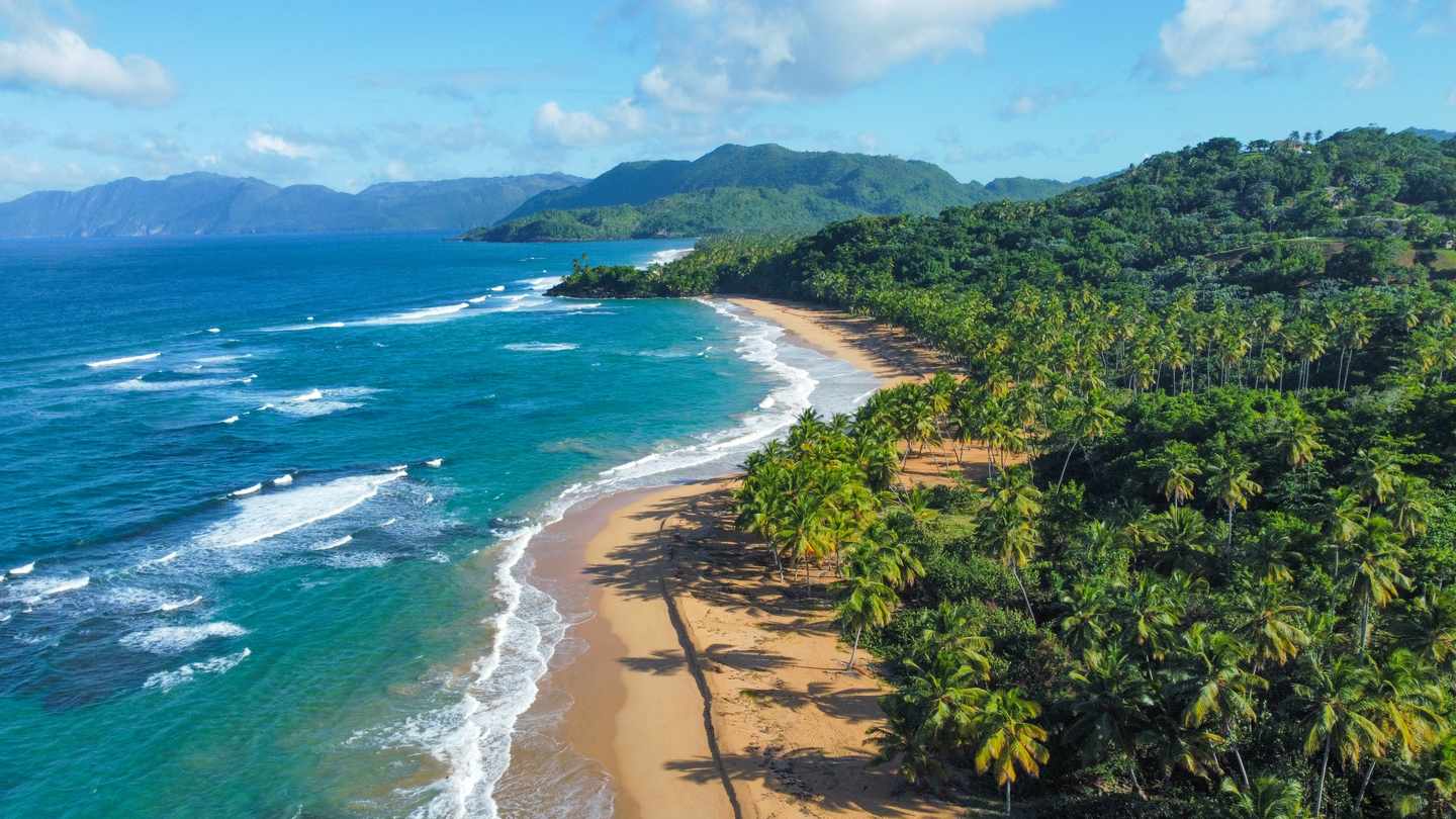 karibik-dominikanische-republik-samana-strand-g-1461474505.jpg