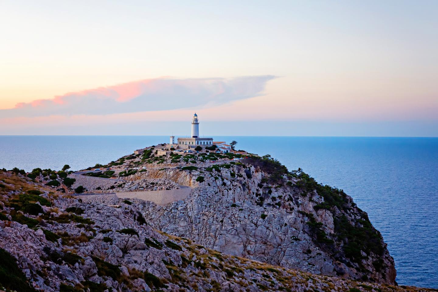 spanien-mallorca-cap-de-formentor-g-921916890.jpg
