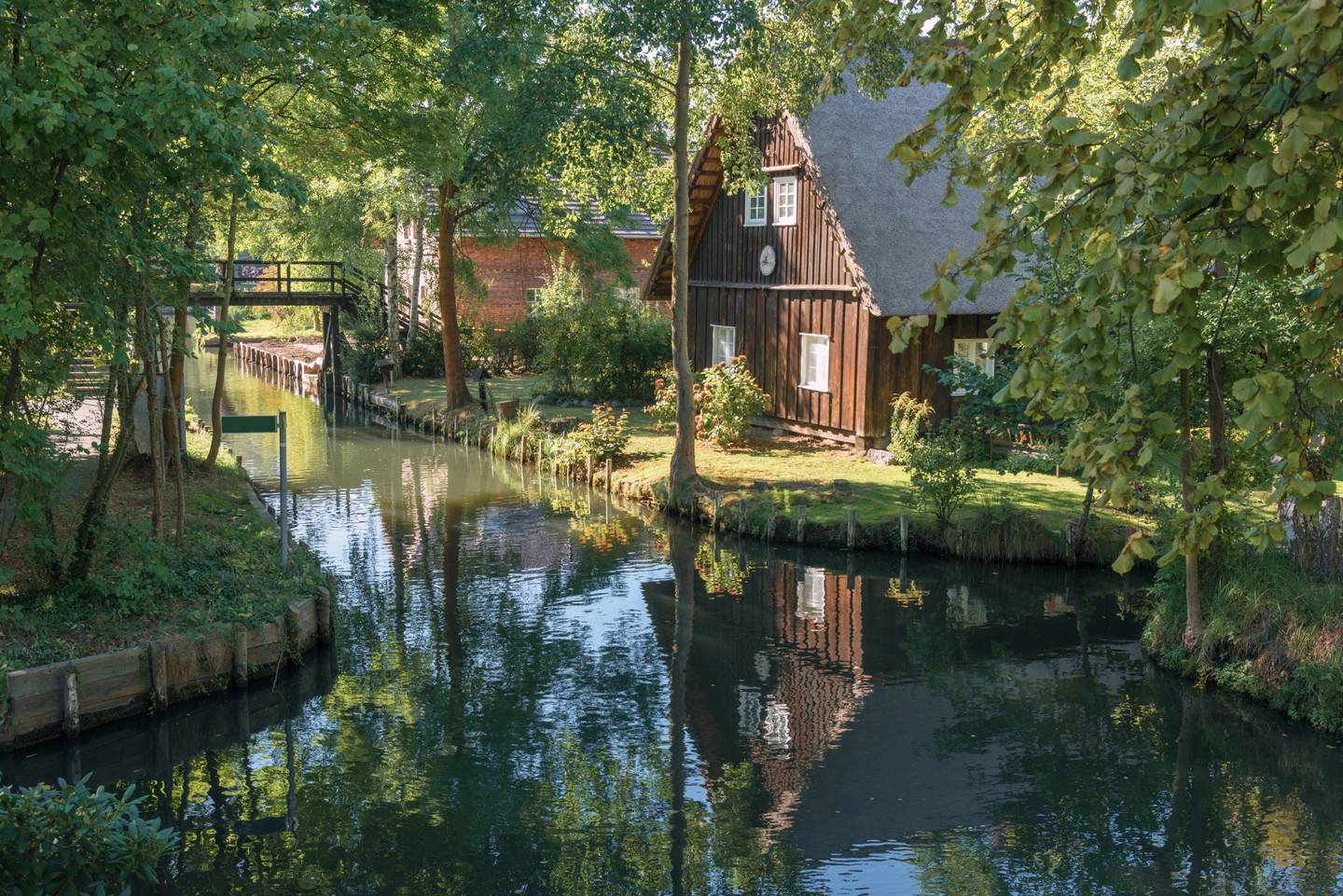 blta1208dad699e5efe-deutschland-brandenburg-spreewald-luebbenau-kanal-g-1047058284.jpg deutschland-brandenburg-spreewald-luebbenau-kanal-g-1047058284.jpg