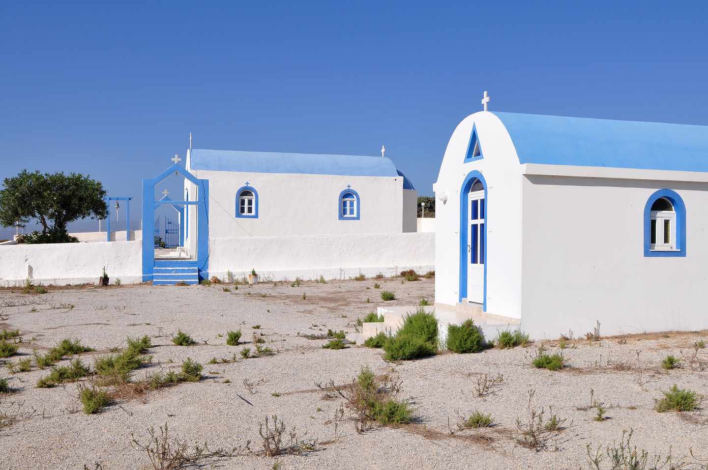 griechenland-kos-kirche-kefalos-g-531615087.jpg