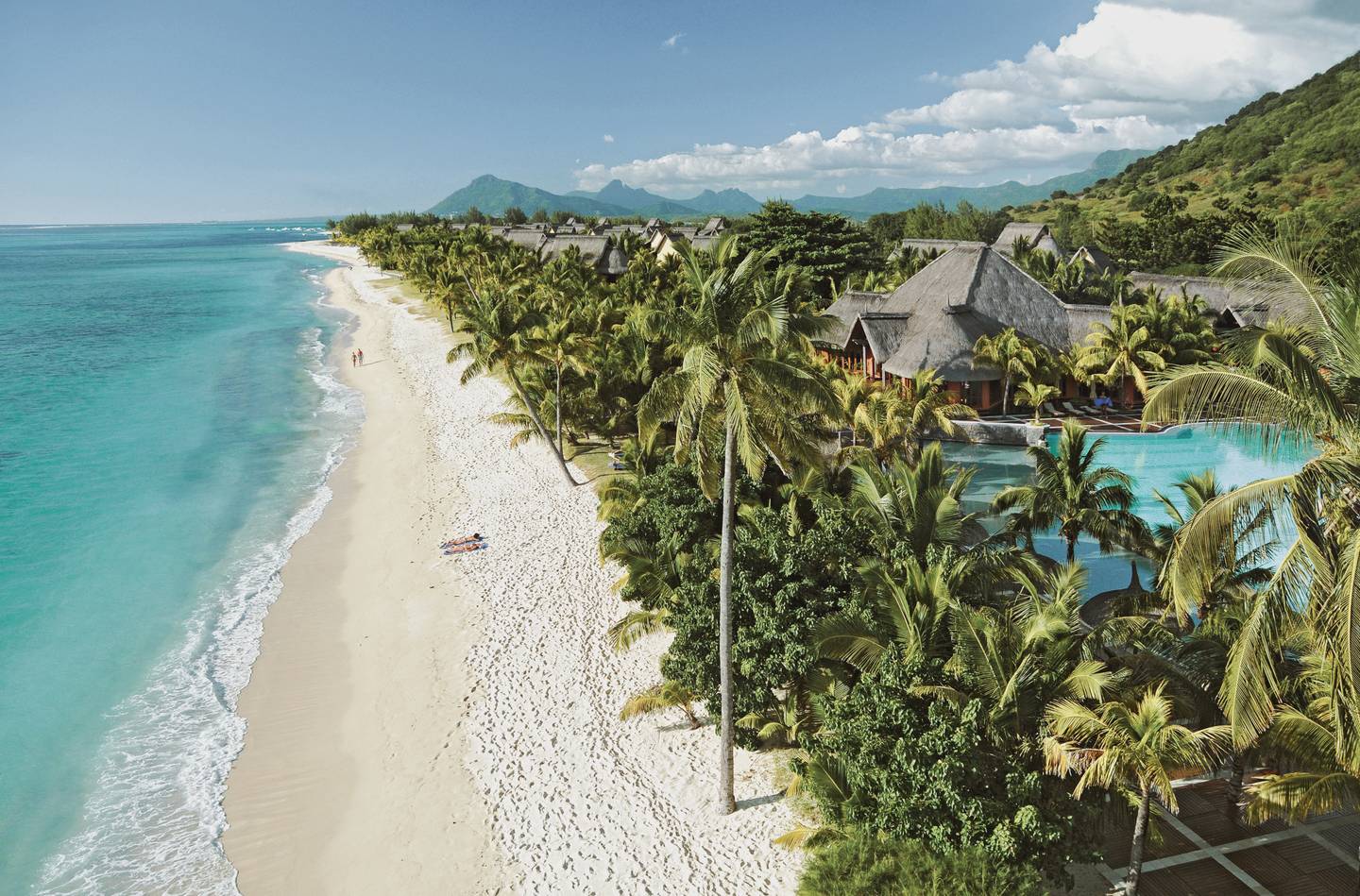 mauritius-le-morne-dinarobin-beachcomber-hotel-golf-spa-strand-cmi-der0967164-2.jpg
