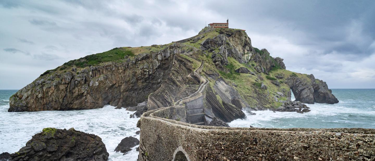 blt955fc2690063877b-spanien-san-juan-de-gaztelugatxe-game-of-thrones-drehort-g-2263724299.jpeg spanien-san-juan-de-gaztelugatxe-game-of-thrones-drehort-g-2263724299.jpeg