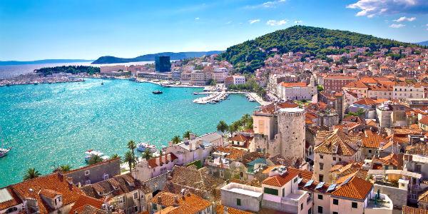 split-kroatien-adria-stadtansicht-t-487277594.jpg