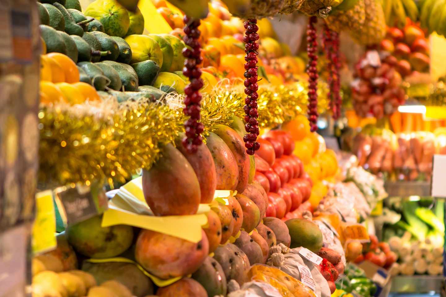 spanien-kanaren-gran-canaria-las-palmas-markt-g-937043924.jpg