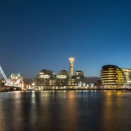 london-nacht-t-517235310.jpg