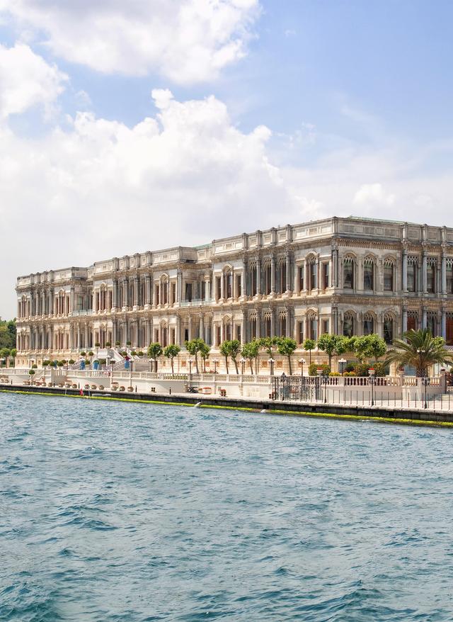 ciragan-palace-g-926461310.jpg