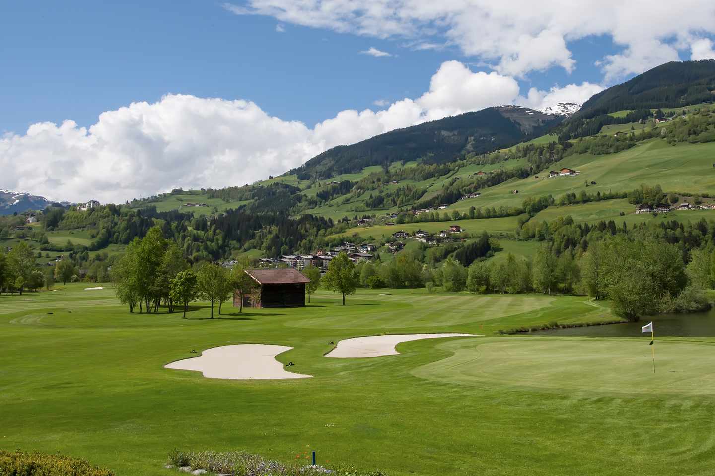 berge-alpen-golf-g-178433925.jpg