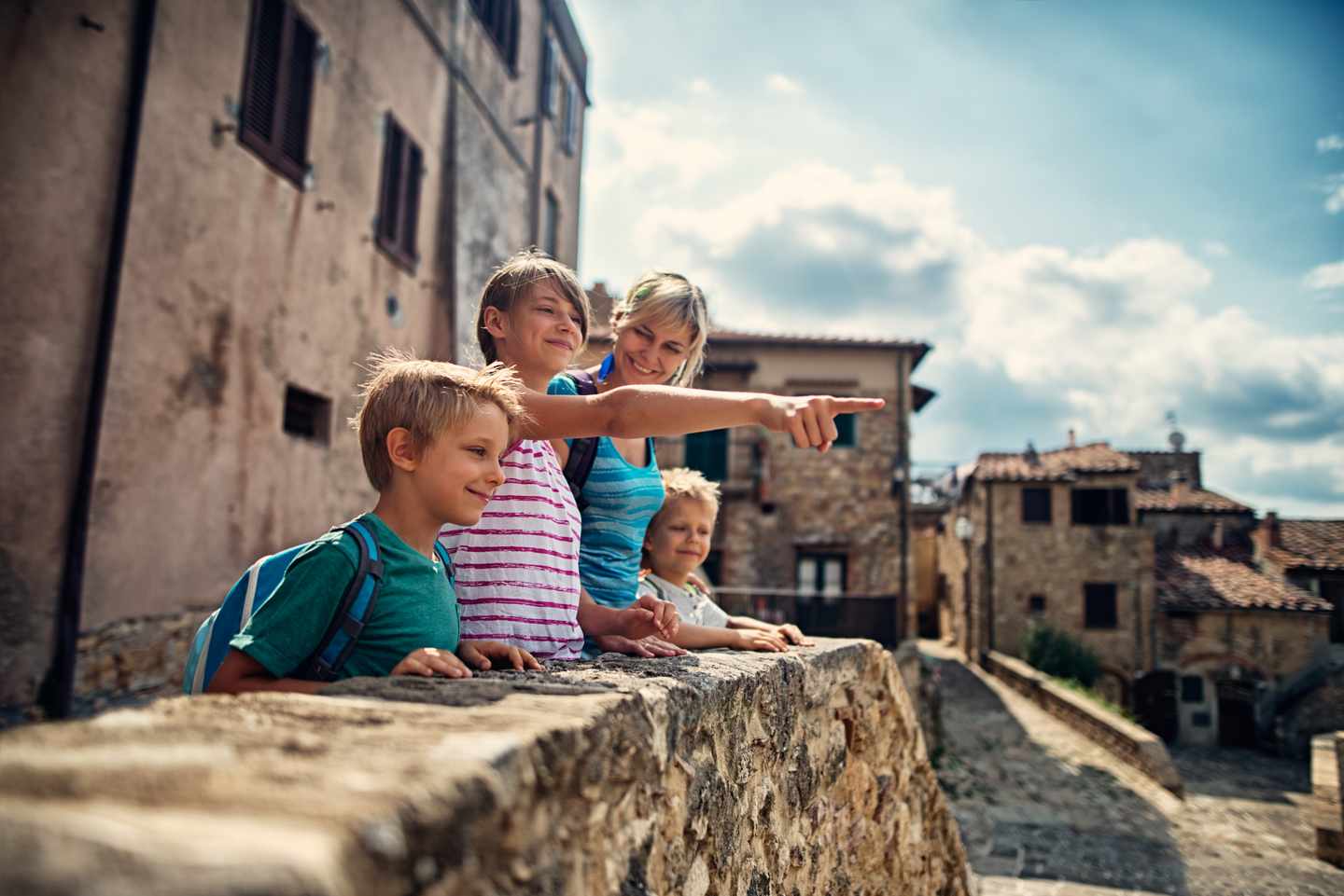 italien-toskana-familie-g-825846102.jpg