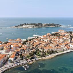 kroatien-istrien-porec-skyline-von-porec-altstadt-g-1151000746.jpg
