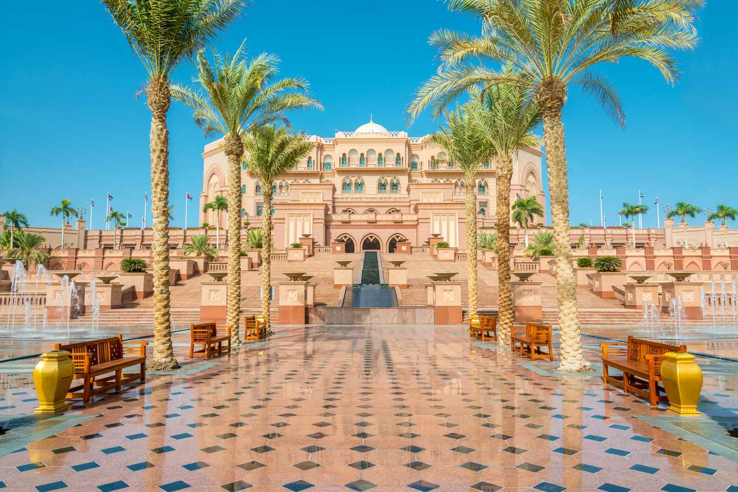 luxushotel-Emirate-g-165824154.jpg