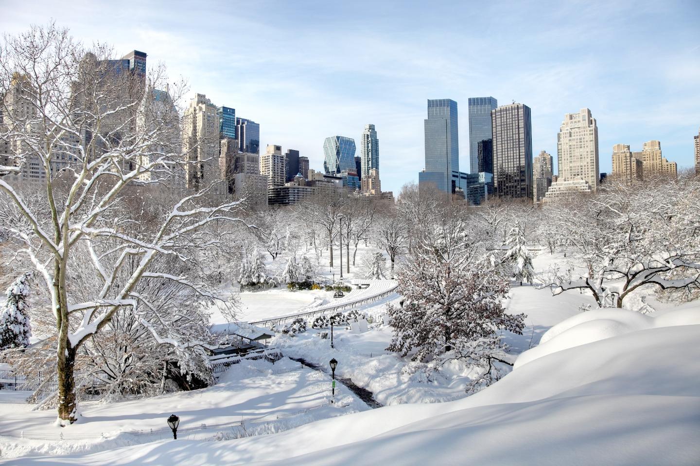 blt429a19138d5ca3d0-usa-new-york-manhatten-winterwunderland-im-central-park-g-183536087.jpg usa-new-york-manhatten-winterwunderland-im-central-park-g-183536087